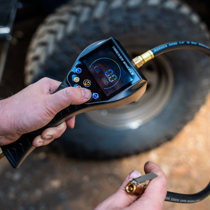 automatic deflator in hand